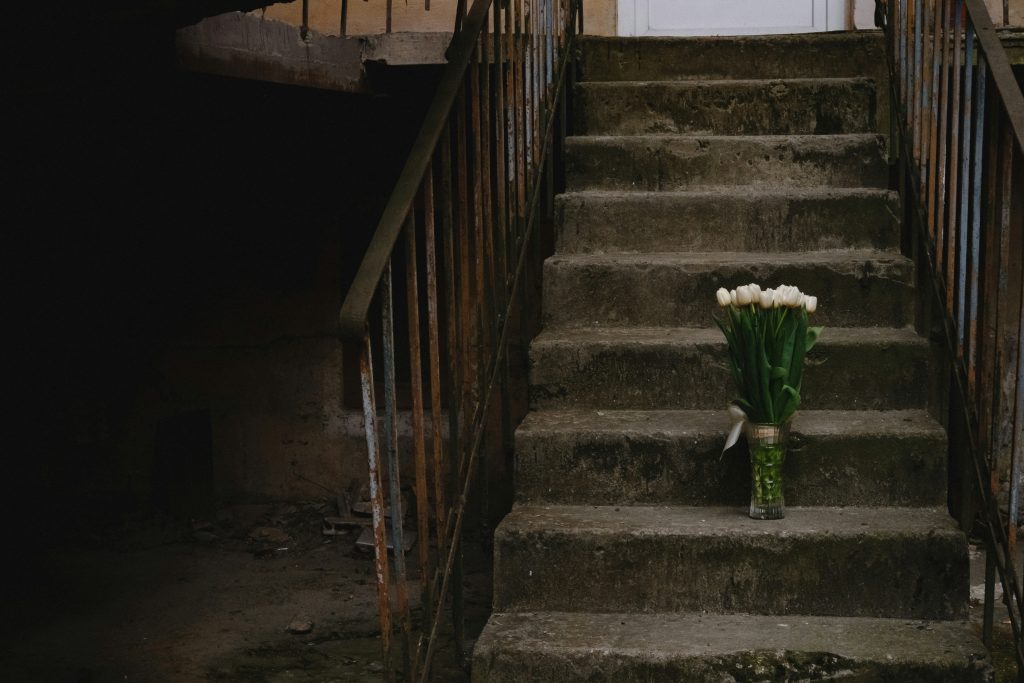 завтра понедельник — 8 марта